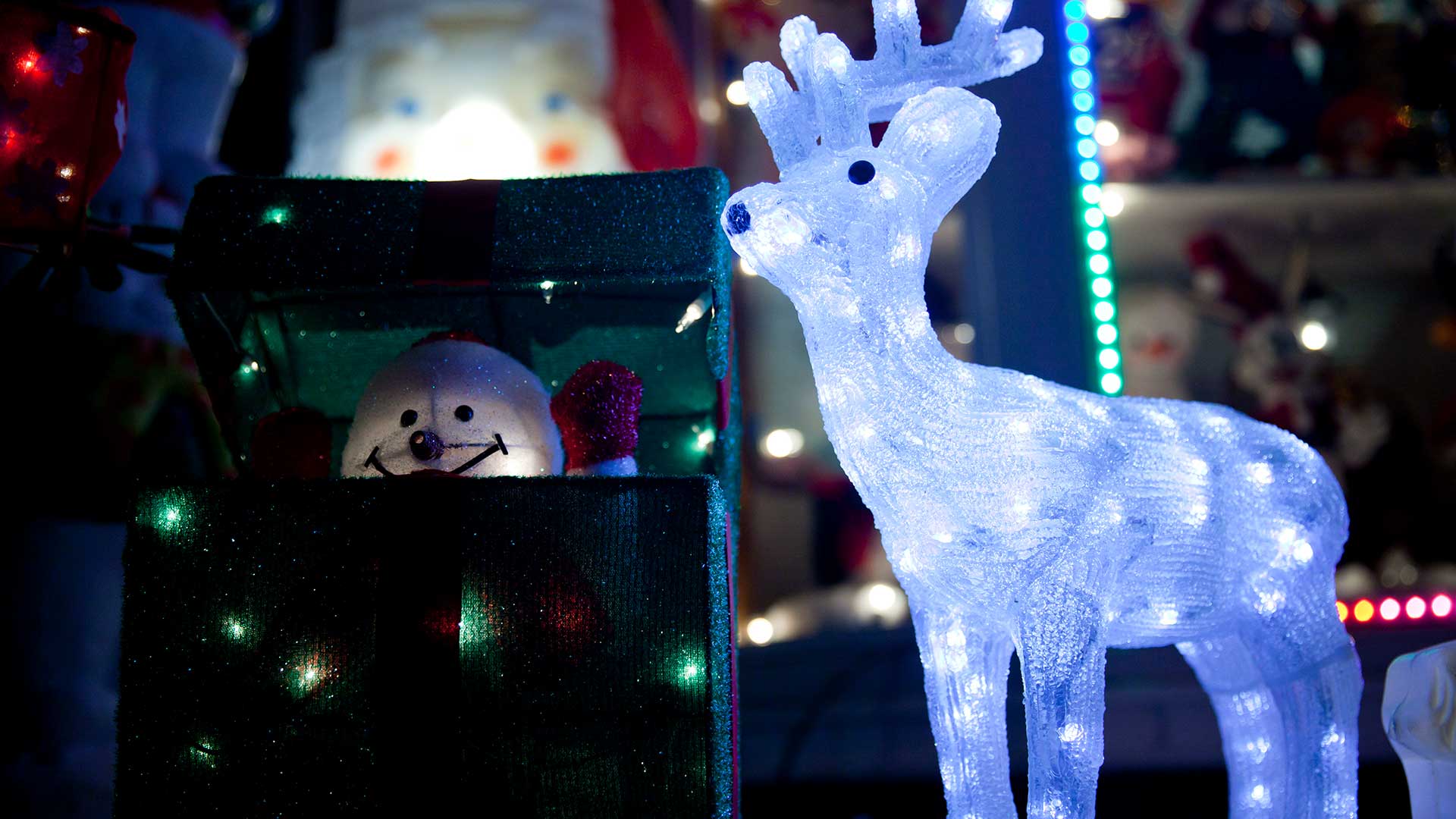 Ház ünnepi kivilágítása